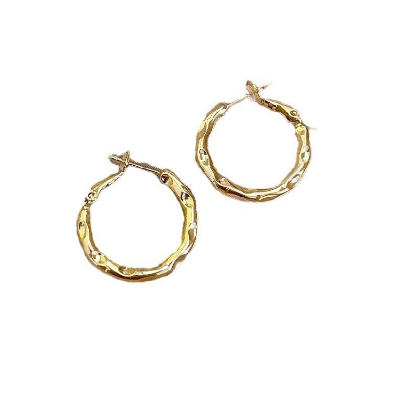 111 Silver Needle Cold Wind Bump Irregular Earrings Simple Metal Plain Ring Earrings Fashion Versatile Personalized Earrings