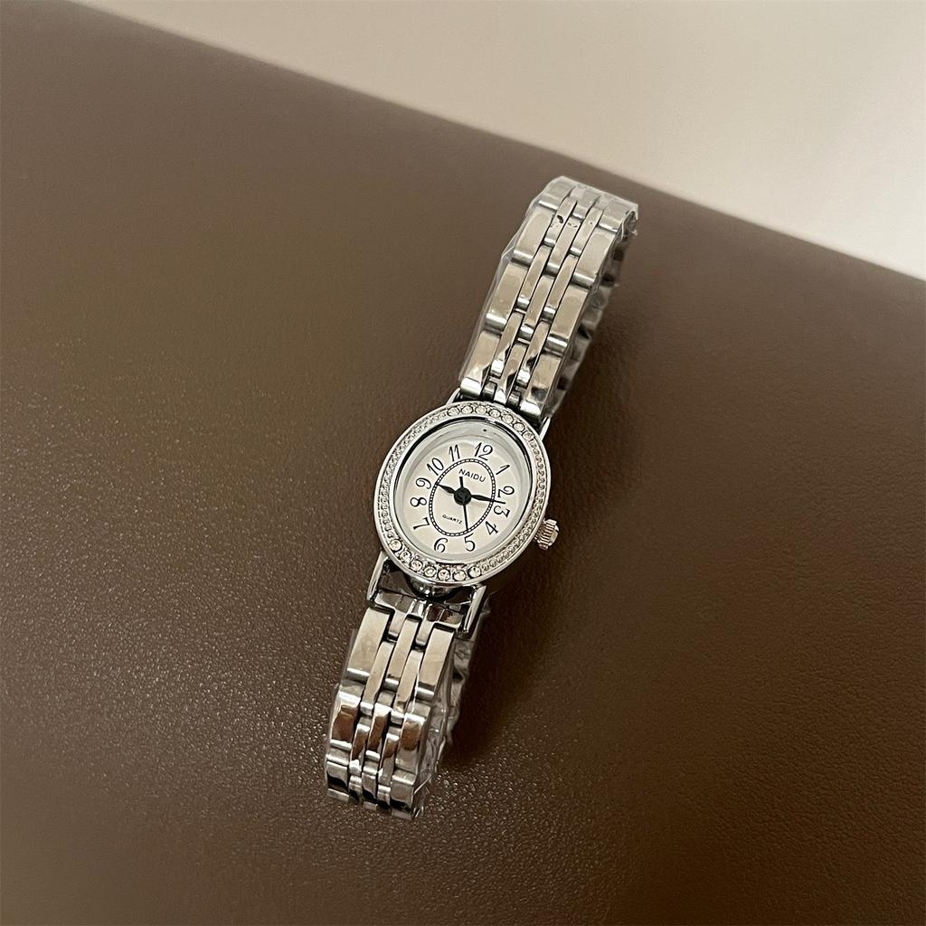 Vintage Design Hodinky Dámské Niche Oválný Malý Ciferník Řemínek Hodinky Dámské Quartz Hodinky