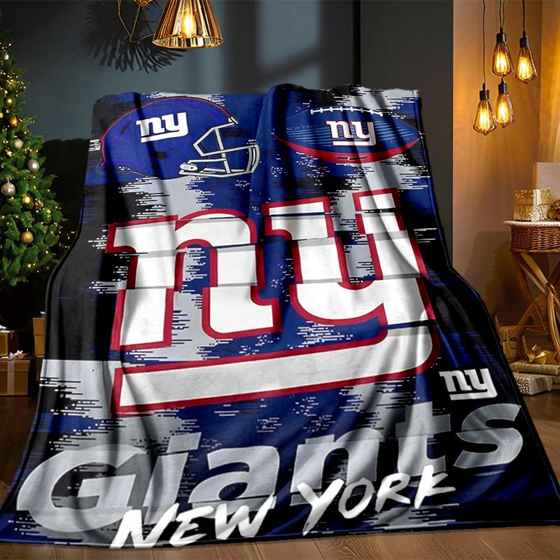 New York Giants Helmet Blanket Outdoor Flannel Blanket for Camping, Hiking, Garden Parties, Picnic Essentials,gift for family and friends