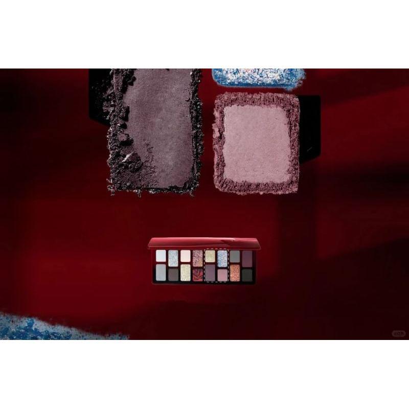 Cheeryep - 16 Kleuren Oogschaduw Palet - Vluchtig Leven