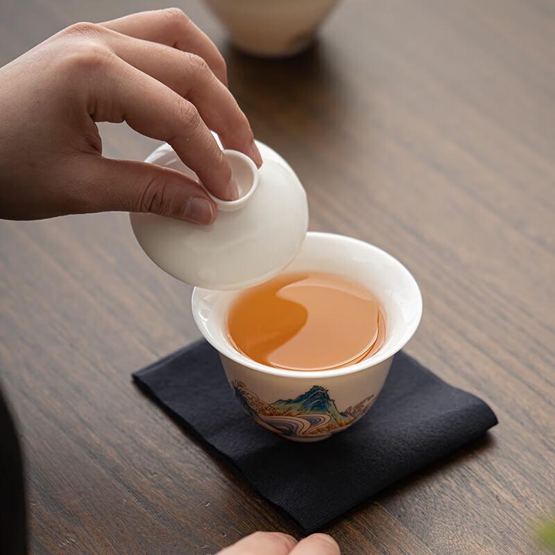Susu Ceramic Portable Tea Set - Rivers and Mountains Design
