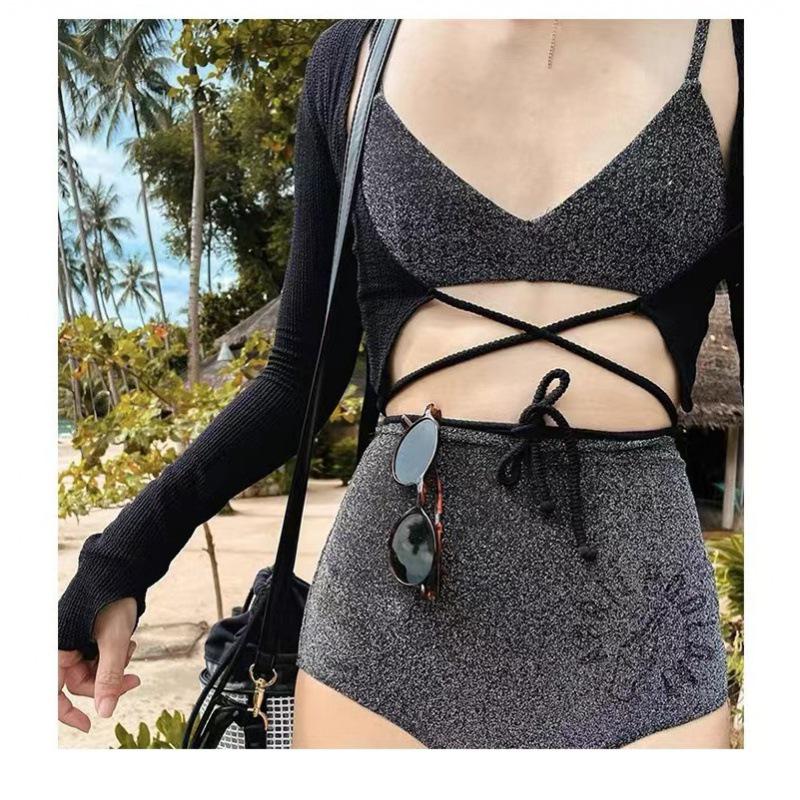 Zhou Yutong Women's 2024 Sexy Bikini with Cover-Up - Influencer Style Conservative Two-Piece Swimsuit
