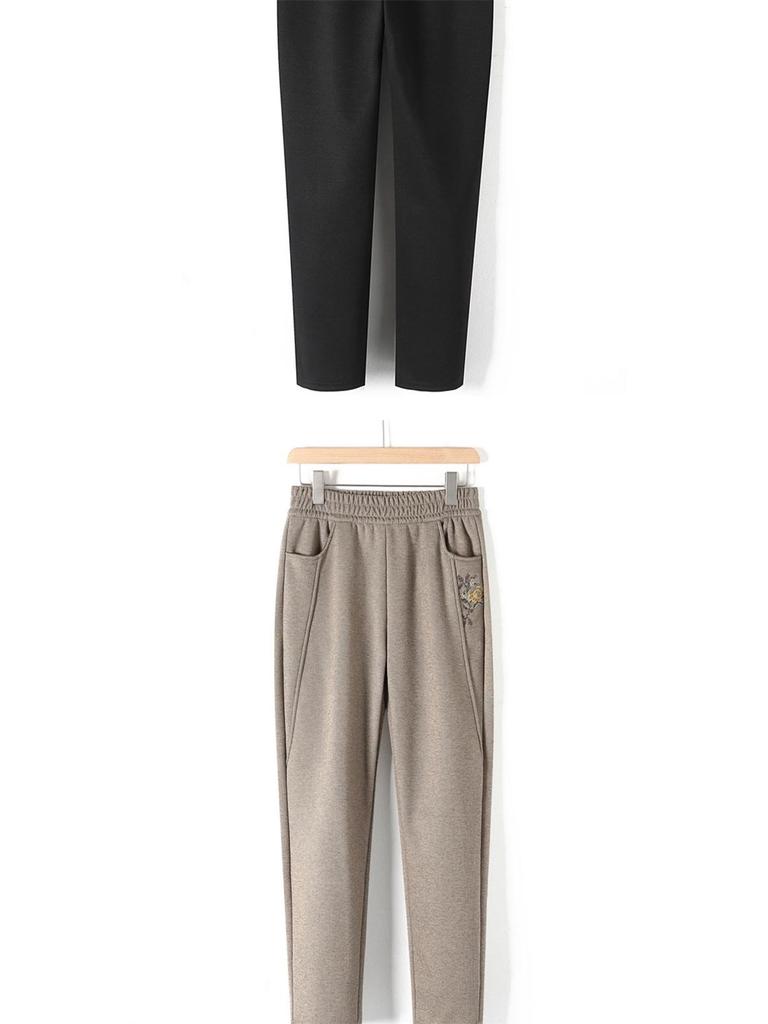 Mom's Versatile Plus Velvet Elastic Waist Straight Leg Pants - Thickened Winter Trousers for Middle-Aged and Elderly Women