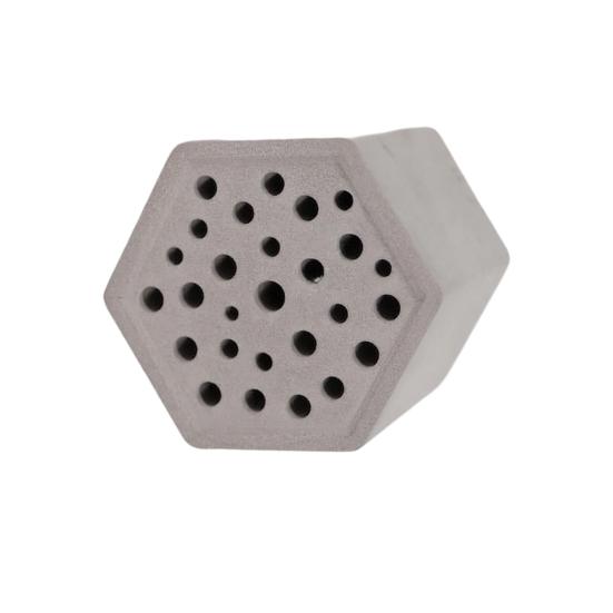 Honeycomb House Mason Bee Habitat Multiple Shapes Plastic Insect House Waterproof Garden Decor for Pollinators Organic Gardening Accessory