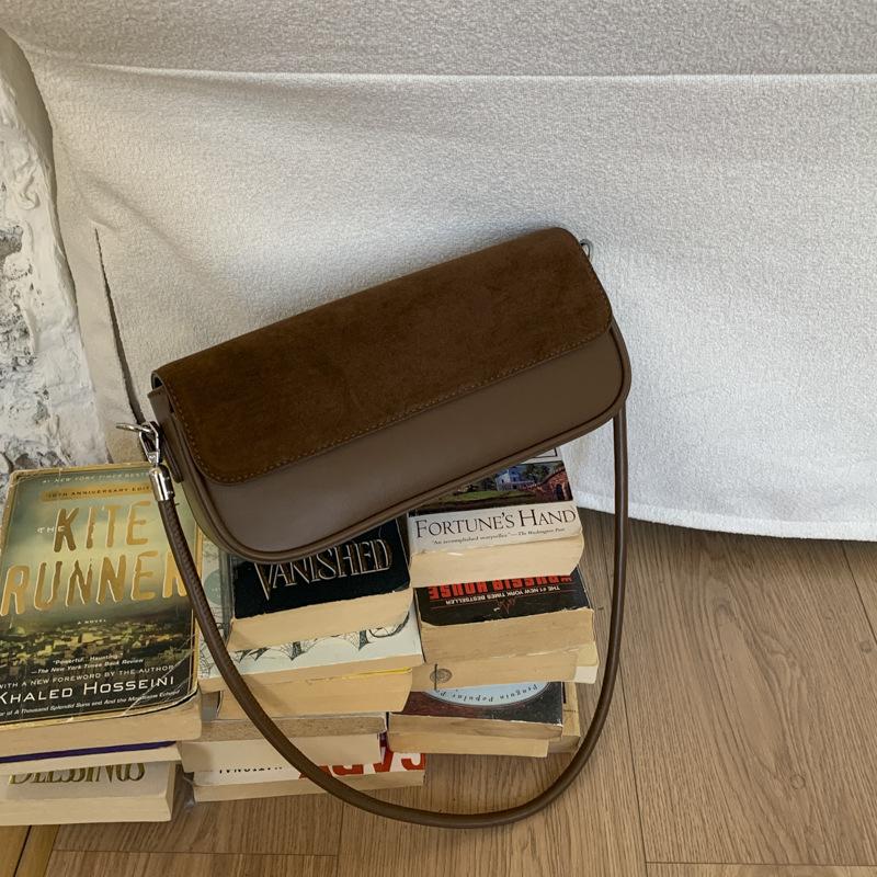 Underarm bag women's 2025 new popular autumn and winter high-end retro shoulder bag daily commuting versatile women's bag