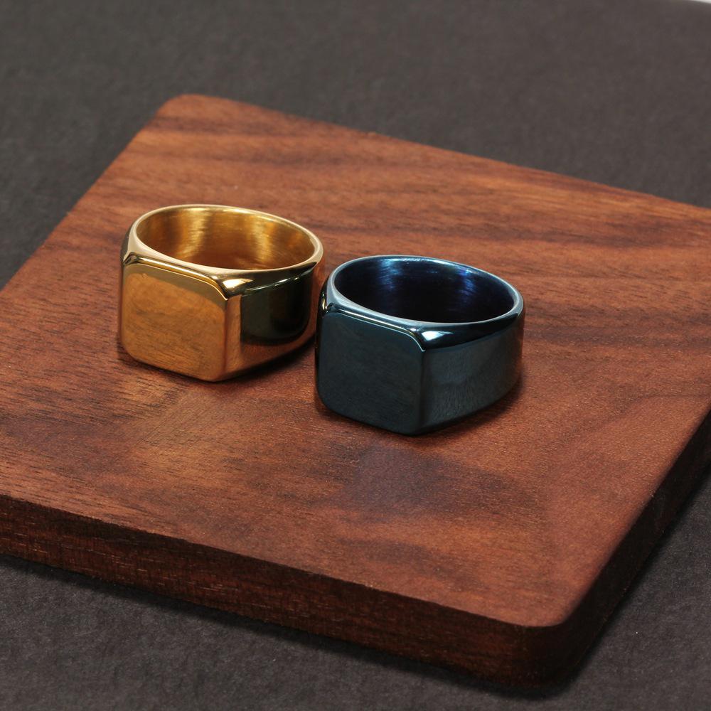 Trendy European-American Square Men's Ring In Smooth Titanium Steel