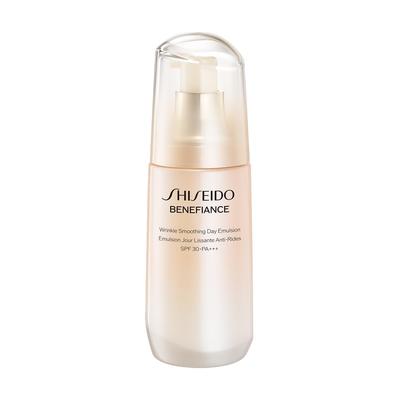 SHISEIDO Benefiance Wrinkle Smoothing Day Emulsion 75mL SPF 30 Use Texture Floral Green Scent Fine Lines Shiseido PA+++ Morning/Daytime (Serum,