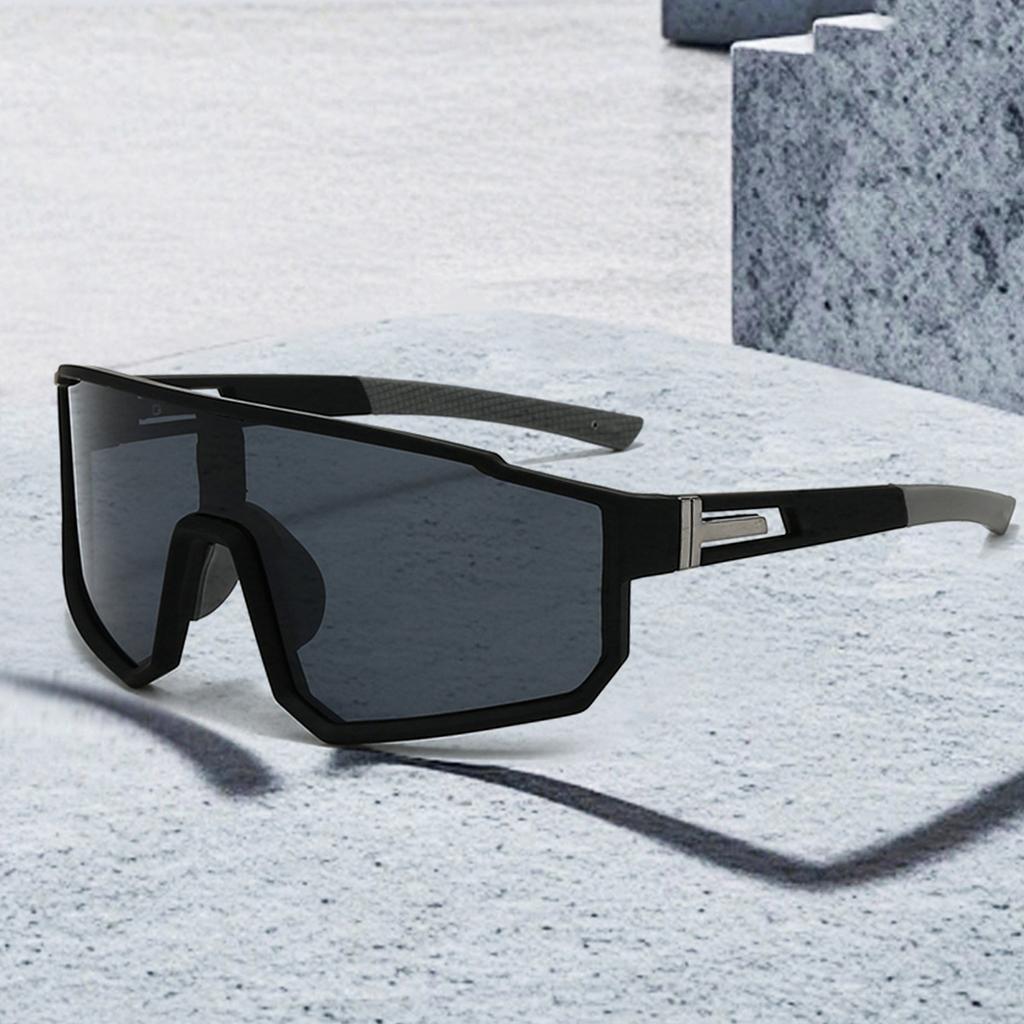New Sports Glasses Sunglasses Fashionable Sun Protection Cycling Mirror Men One-piece Sunglasses Outdoor Sunglasses 3258