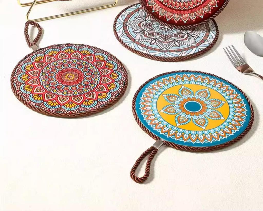 High Temperature Resistant Retro Enamel Pot Mat: Non-Slip, Anti-Scald Ceramic Pad for Dining Table