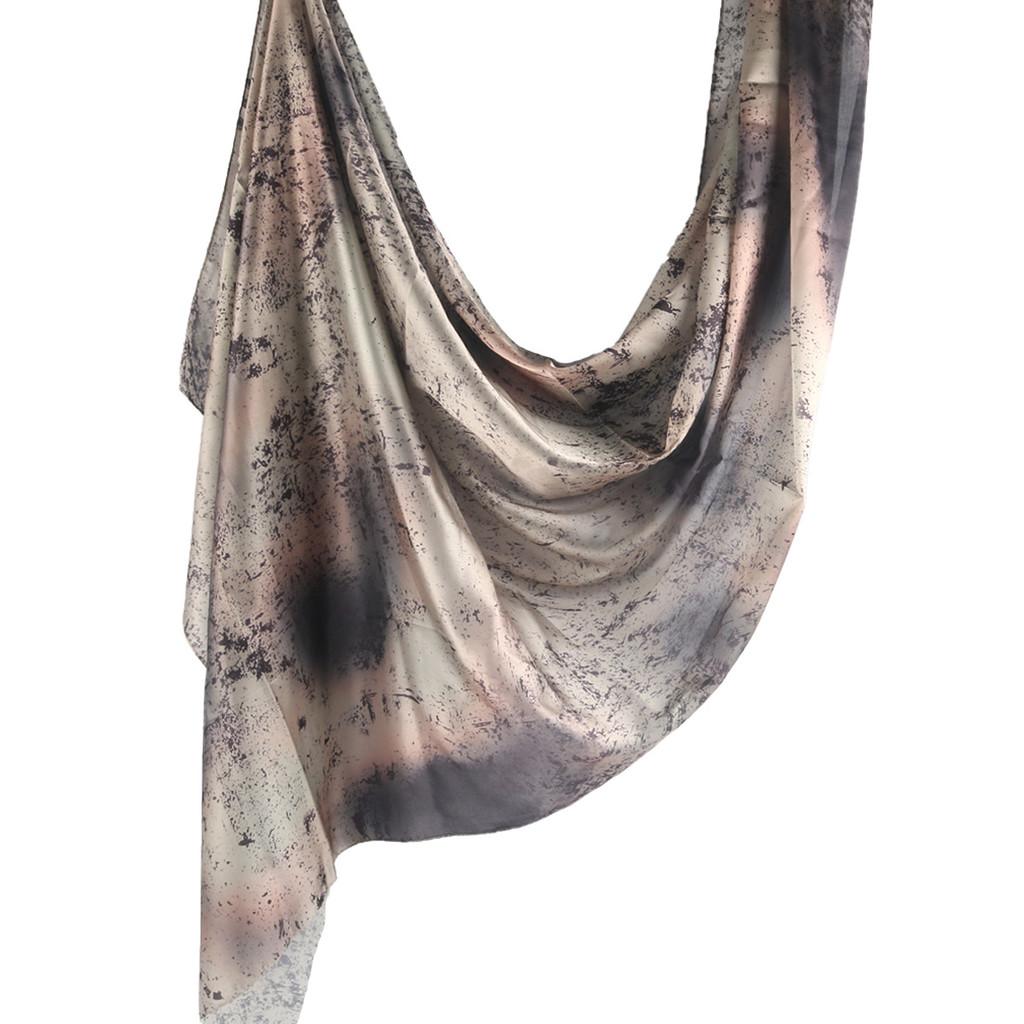 Silk Print Scarf With Ethnic Pattern For Fashionable Women And Cold Weather