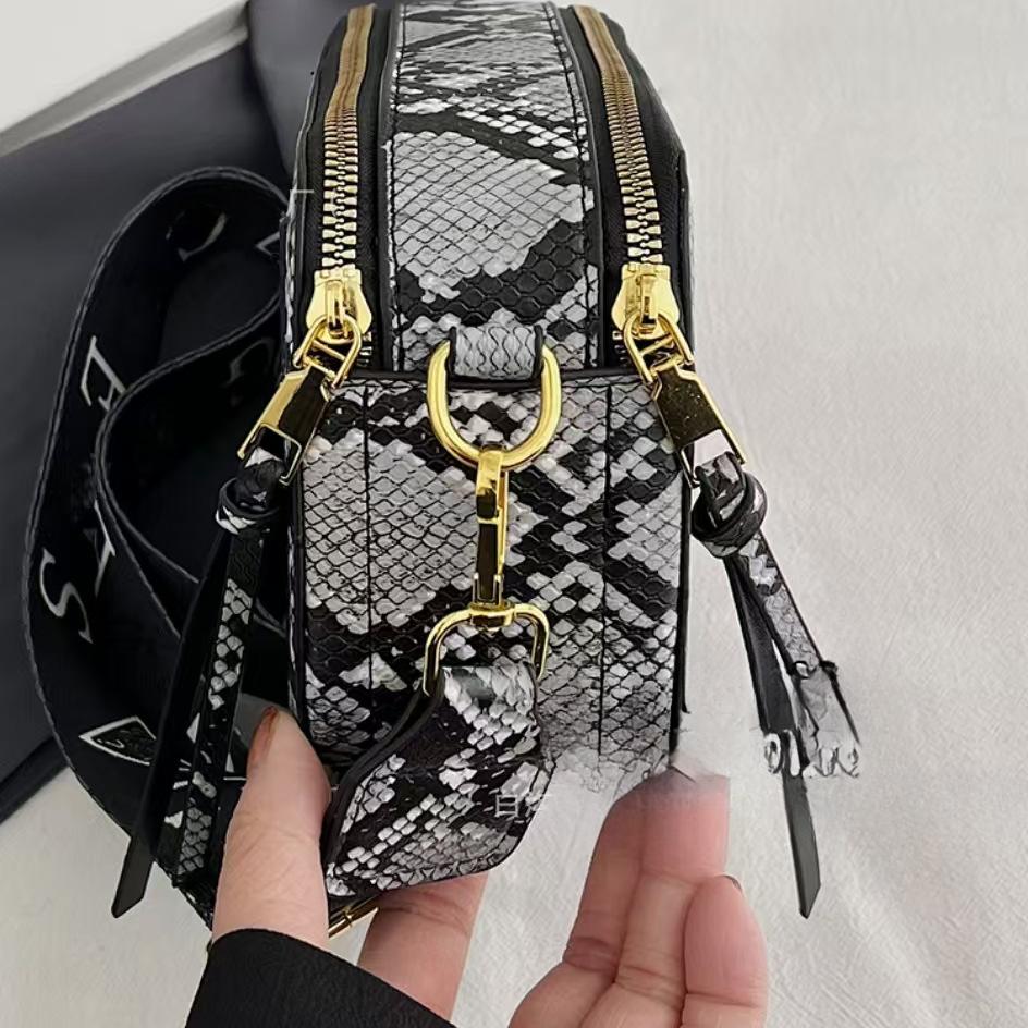 Geantă cu clapetă la modă populară Geantă de umăr/mesager de damă nouă versatilă de înaltă calitate