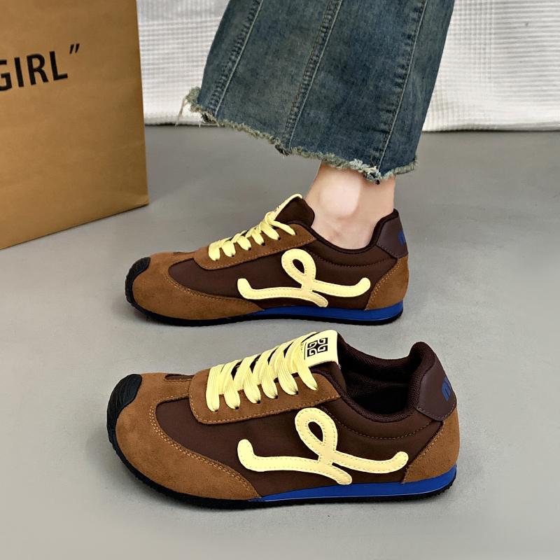 CRLAYDK Classic Women's Sneakers Casual Trendy Skateboard Walking Leather Trainer Shoes Ladies Sports Running Lace Up Tennis