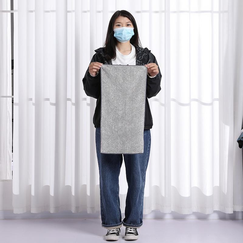 

Абсорбирующая перчатка для купания домашних животных - Полотенце из кораллового флиса для кошек и собак Starry Sky Light Gray