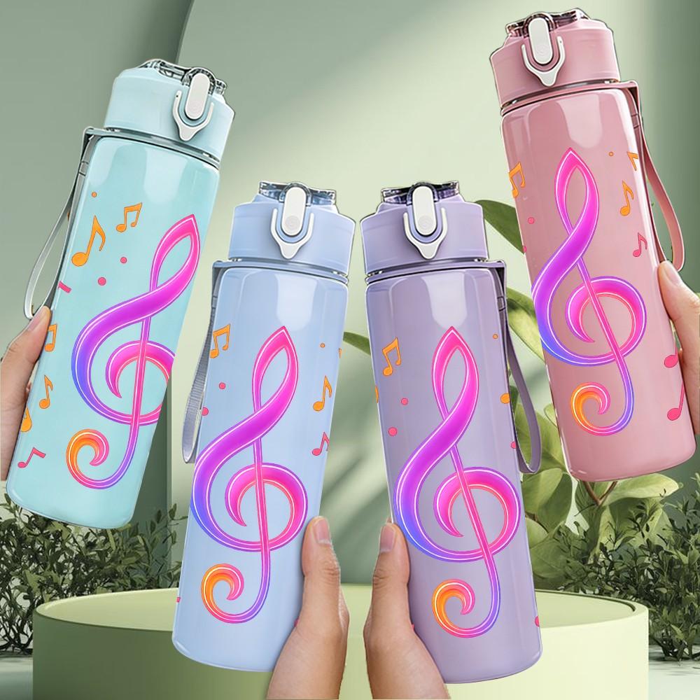 1PC Colorful Treble Clef Music Note 750ml Color Plastic Sports Water Bottle Leakproof Flip Straw Lid Suitable for Sports Office Home Use