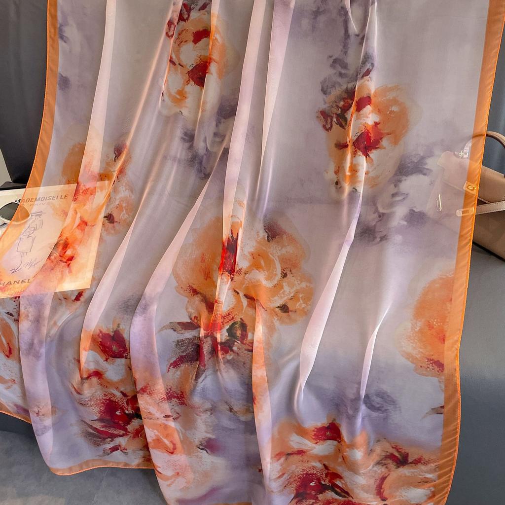 Wraps New Summer Large Shawls Silk Scarf Foulard Female Hijab Scarves Fashion Wraps for Women Hijab Neckerchief Headband Bandana