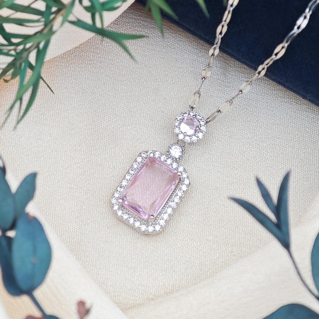 Necklace Women's European and American Fashion Hot Sale Rectangular Round Micro-inlaid Zircon Temperament Collarbone Chain High-end Accessories