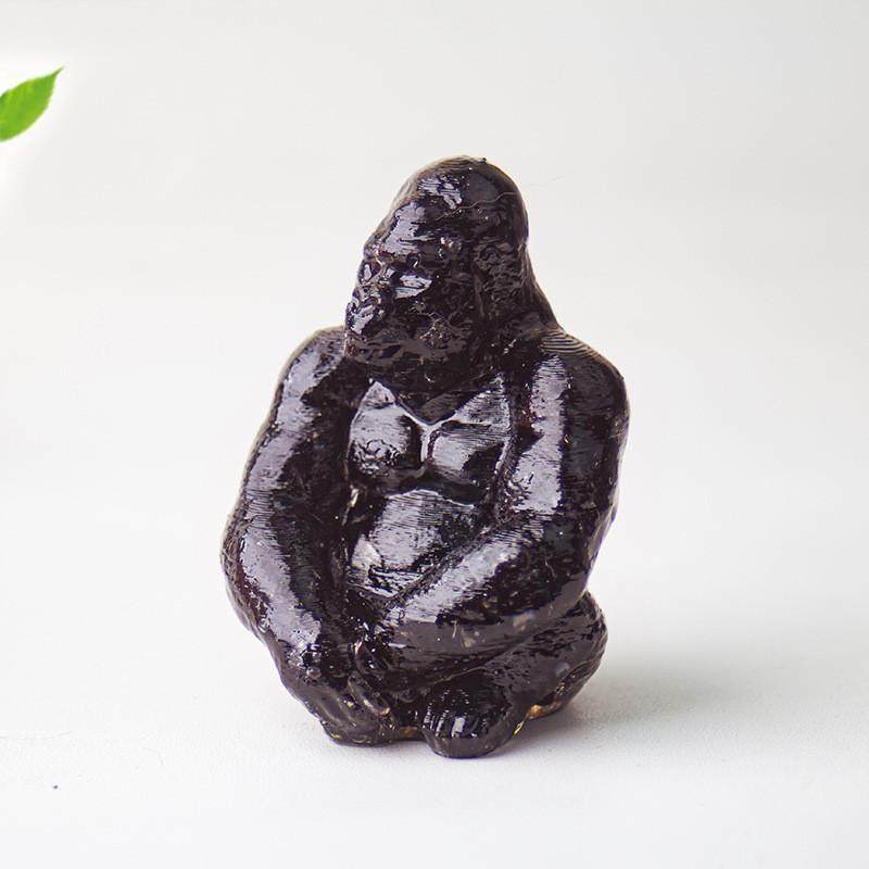Statue de Gorille en Résine avec Pierres de Cristal Naturelles Pour Décoration de Bureau Cadeau Pour Amis