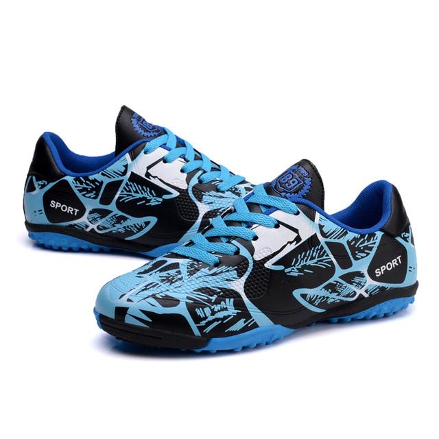 New Special Special Children 'S Long Nails Broken Nails Ultralight Football Shoes Non -Slip Professional Training Boots