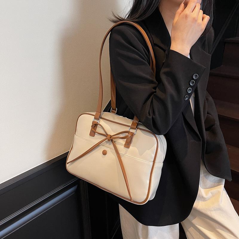Simple and large-capacity backpack bag women's 2025 spring new trendy Korean underarm bag high-end shoulder tote bag