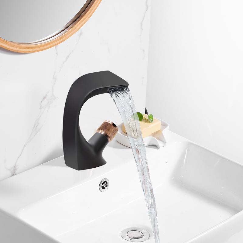High Quality Hot and Cold Multifunctional Wash Basin Faucet Bathroom Ceramic Valve Hot Cold Water Washstand Sink Faucet