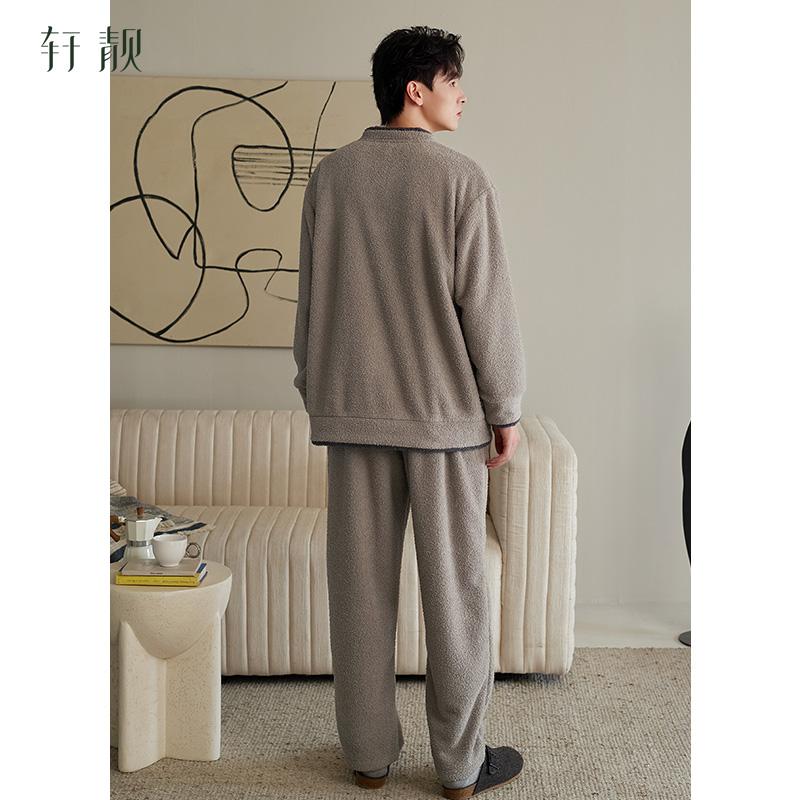 Xuan Liang Half Fleece Pajamas for Men In Autumn and Winter with Thickened Coral Fleece 2025 New Style Outerwear Home Clothing Set