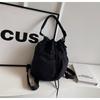 Waterproof Lightweight Cross-Shoulder Crossbody Bag Fashion Casual Large Capacity Drawstring Bucket Bag Simple Casual WOMEN'S Bag