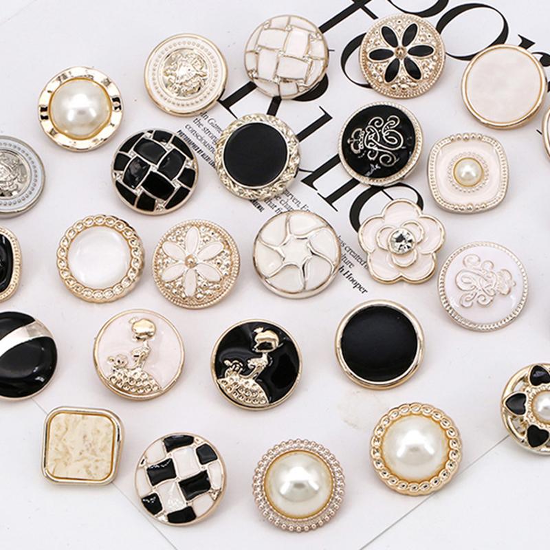 10 Stück 18/21/25mm Blume Perle Gold Kunststoff Schaft Knöpfe für Damen Bekleidung Jacke Pullover Nähzubehör Scrapbooking