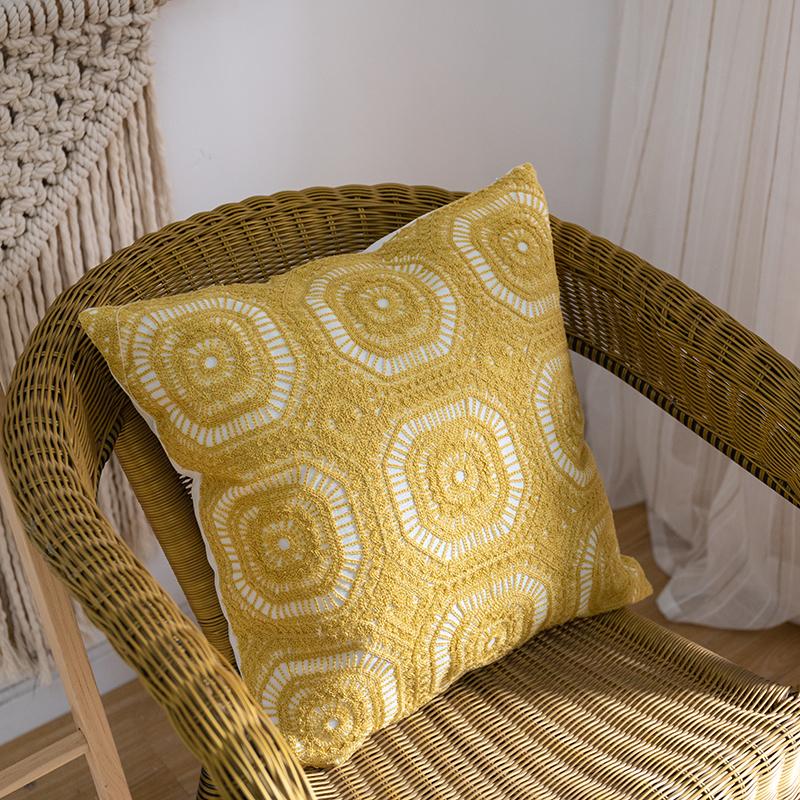 

Декоративная наволочка для подушки с вышитым цветком в фермерском стиле 18 X18 с узором из хлопка с цветочным узором и зелеными листьями 450*450mm