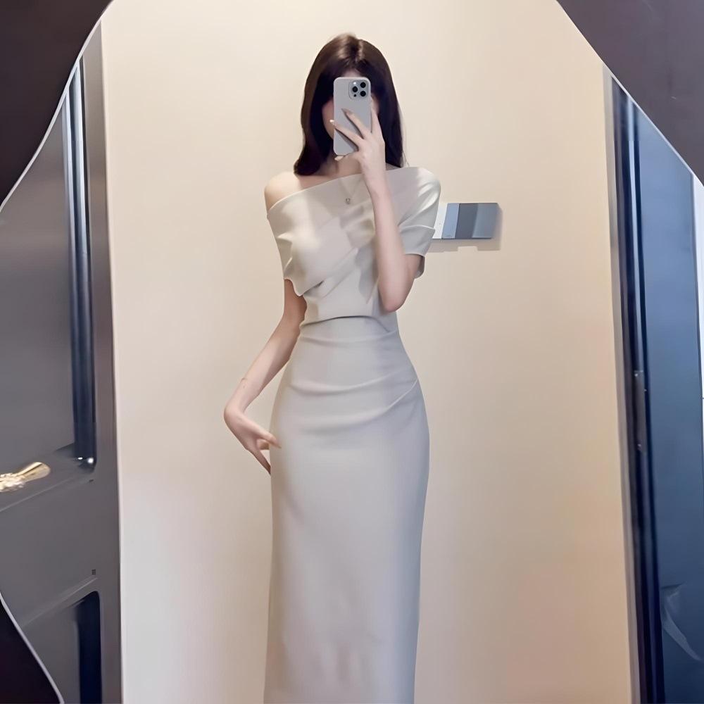 

Темпераментное платье с отложным воротником, скошенным плечом, летнее новое, с нерегулярной талией, тонкое, облегающее бедра, юбка XL- (recommended 110-60kg)