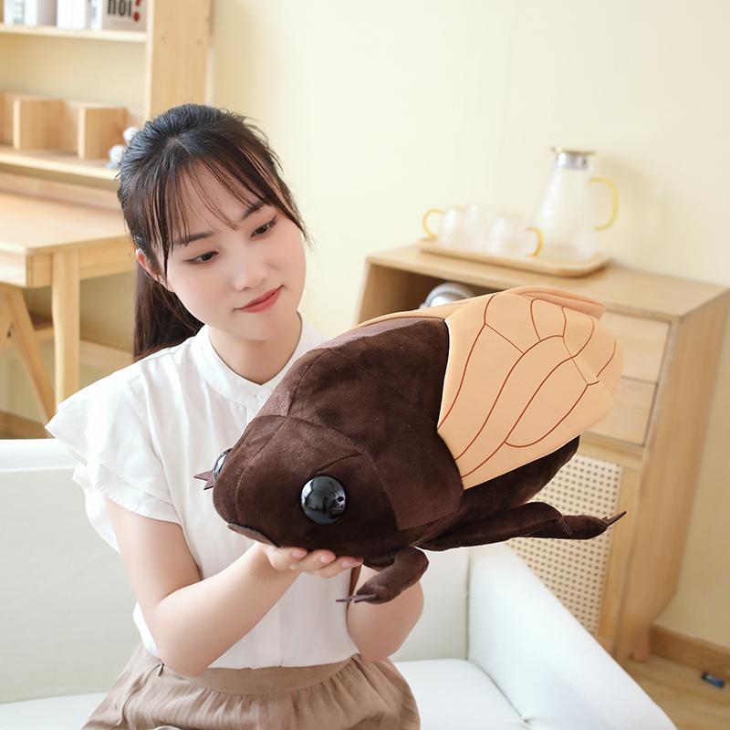 48cm Creative Simulated Insect Doll Plush Toy Stuffed Animal Soft Cicada Pillow Gifts for Boys Children Friends Prank Toys Decor