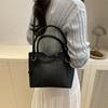 Today's Popular Small Bags, New Women's Bags, Highend Retro Versatile Messenger Bags, Fashionable Portable Bucket Bags