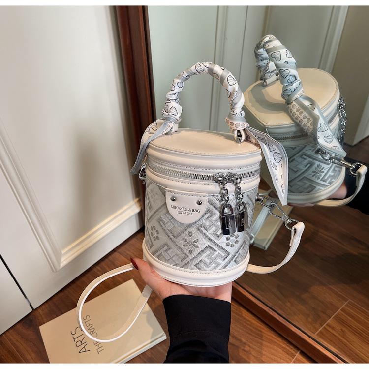 Popular Small Bag Women 2025 New Contrasting Color Versatile Messenger Bag Fashionable Portable Cylinder Bag