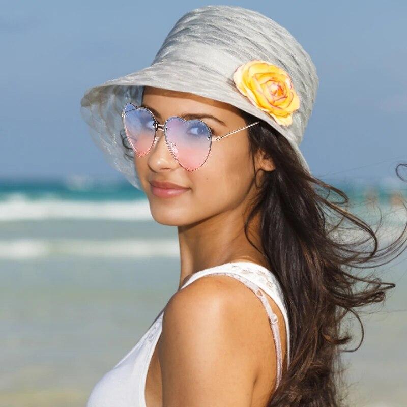 Kvinnemote Hjerteformede solbriller Dame Dekorative Cut Edge Solbriller Antirefleks UV400 Antirefleksskjermer Oculos De Sol