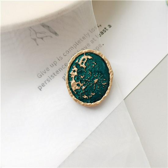 

Эмалевая брошь-кит «Звездная ночь»