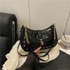 Casual PU Women Shoulder Bag Large Capacity Water-Resistant Crossbod Bag with Hook Lock Metal Rivet Decoration Underarm Bag