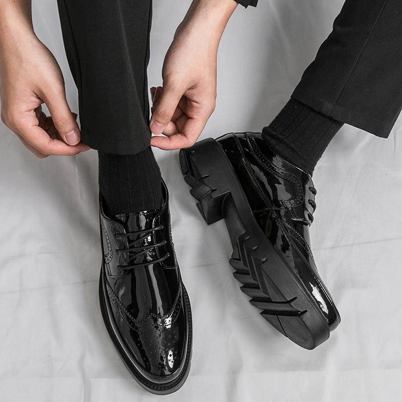 Fashion Men's Lacquer leather shoes Classic casual style Work and party 38-46 Outdoor Fashion Street Plus size casual shoes Suit