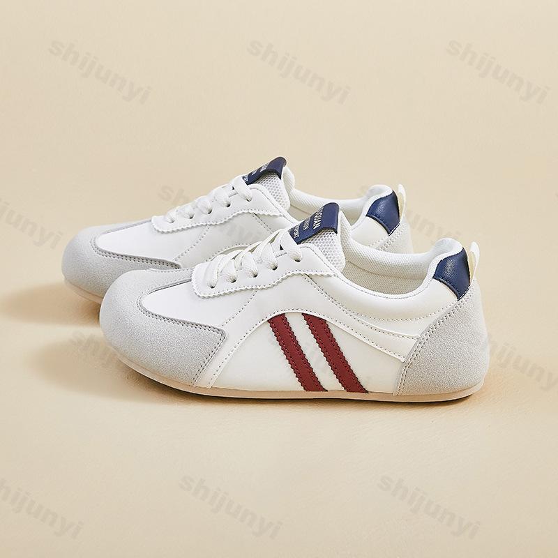 Fashion Outdoor Women's Running Shoes 2025 Autumn New Lightweight Comfortable Soft Sole Sneakers Fashion Non Slip Lace Up Casual Shoes