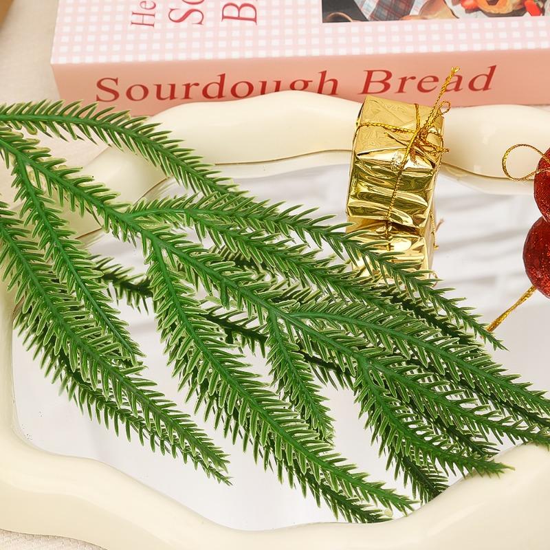 20Pcs Simulated Pine Cypress Rattan Plastic Christmas Decorative Accessories DIY Garland Branches Flower Arrangement Decoration