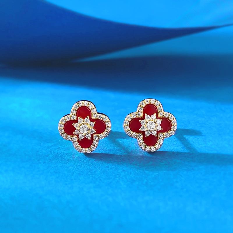 Xiancan S925 Sterling Silver Red Agate Four-Leaf Clover Stud Earrings - Elegant Light Luxury Fashion for Women