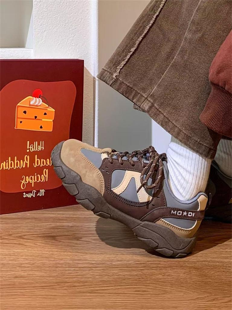 2026 Spring Melad Thick soled German Training Shoes for Women, Popular Small Personal Travel and Leisure Dad Shoes