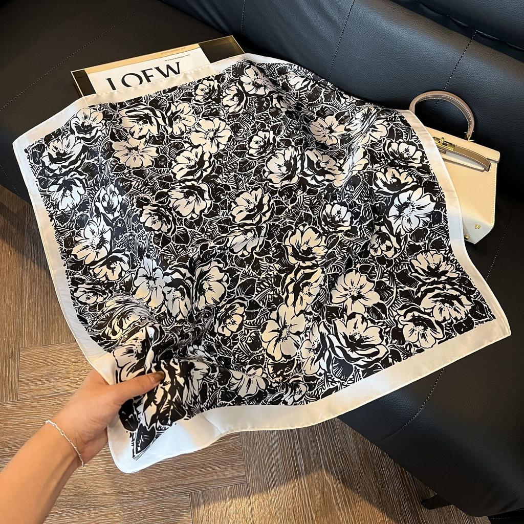 Elegant Nordic Style All Seasons Scarf Faux Silk Large Square Shawl Simple Chic Decorative Wrap For Teens