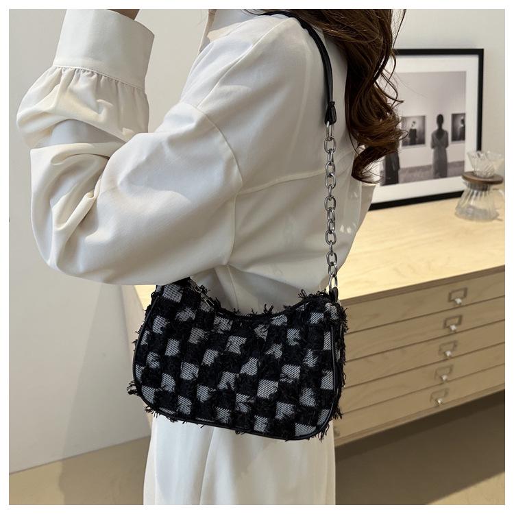 Women's 2024 Summer Ethnic Style Versatile Shoulder Handbag