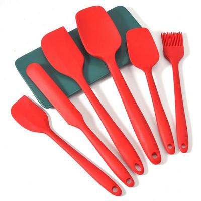 Stoviglie – Set di utensili da cucina