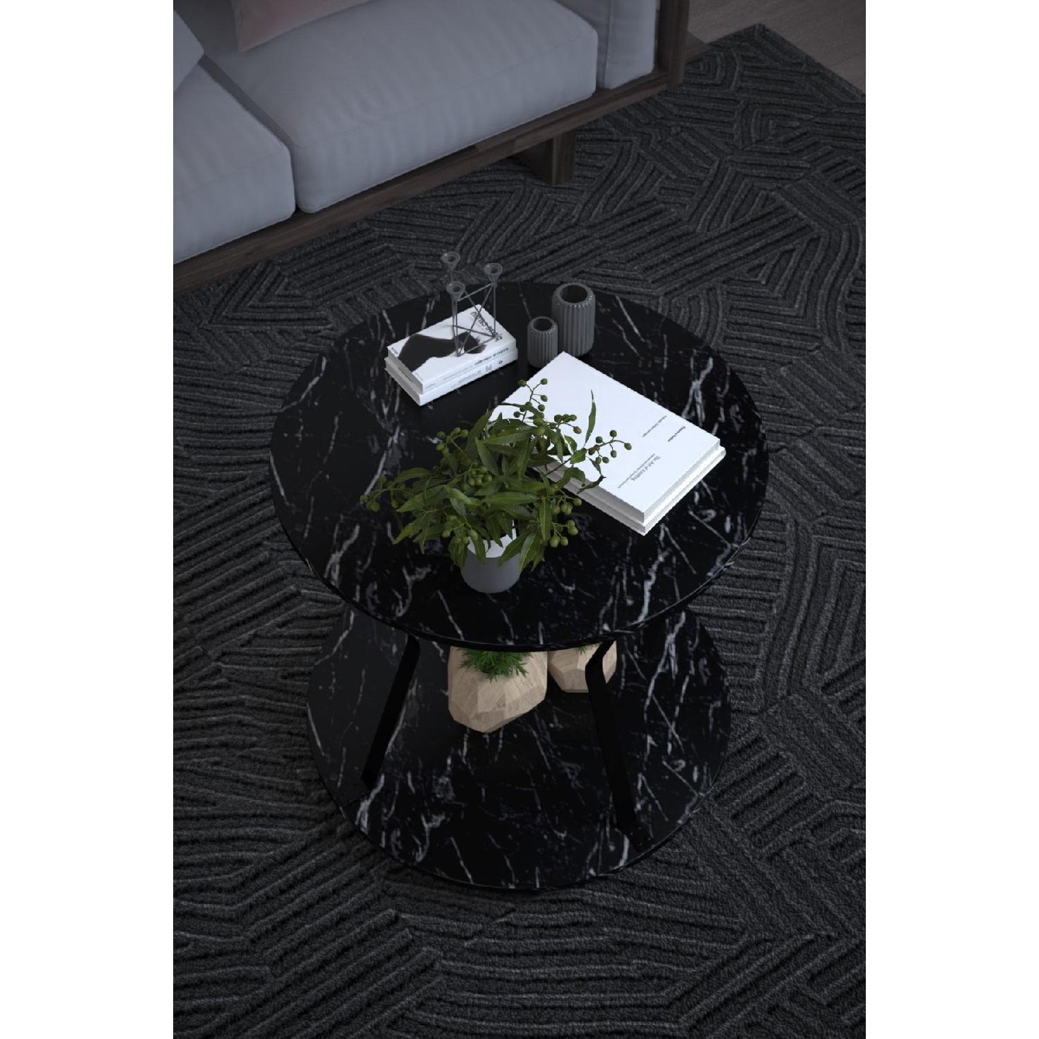 

Decorative Stylish Design Coffee Table Black