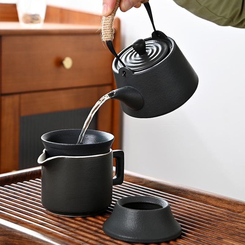 Japanese-style black pottery Kung Fu tea set, household ceramic teapot, teacup small set gift box