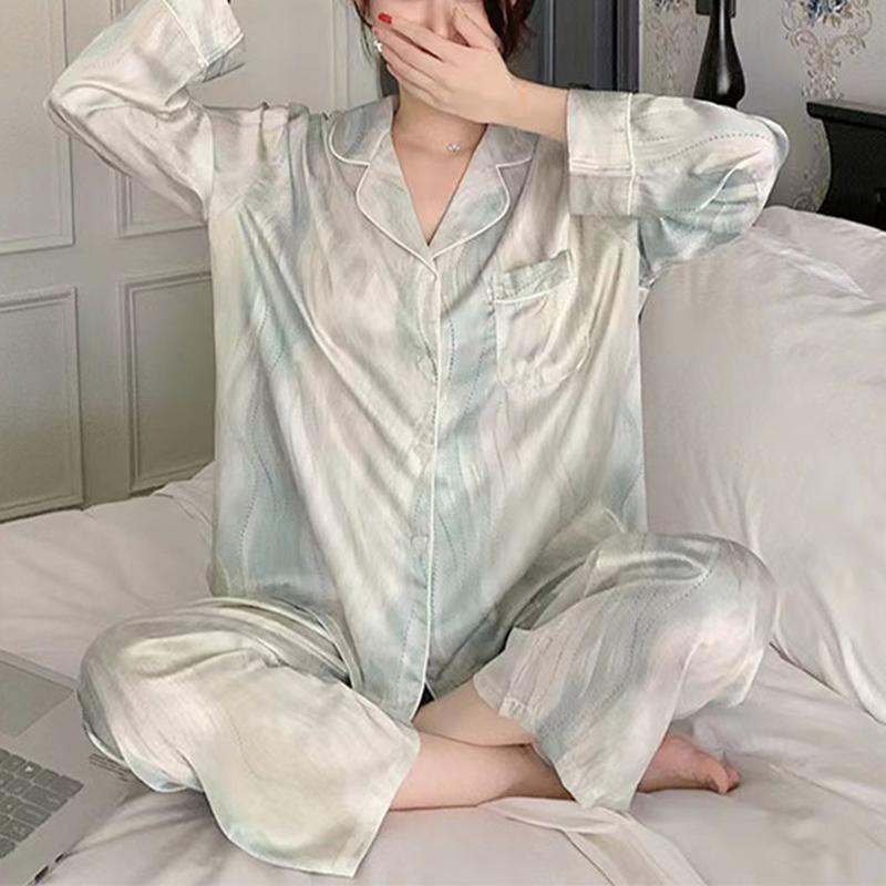 Dámské dvoudílné ledové hedvábné pyžamo Dámské jarní a podzimní nové vlněné pruhované hedvábné obleky s dlouhým rukávem pro pokročilé smysly pro domácí oblečení