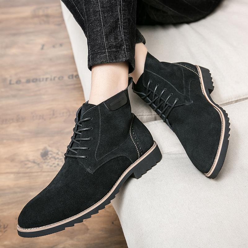Fashion Brand Cow Suede Leather Men's Boots Men Business Casual High Top Leather Shoes Autumn Winter with Fur Fashion Oxfords For Men