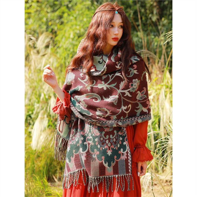 Skin Friendly And Breathable Warm And Versatile Home, Autumn And Winter Women'S Travel Shawl, Thick Cloak, Air Conditioning Blanket