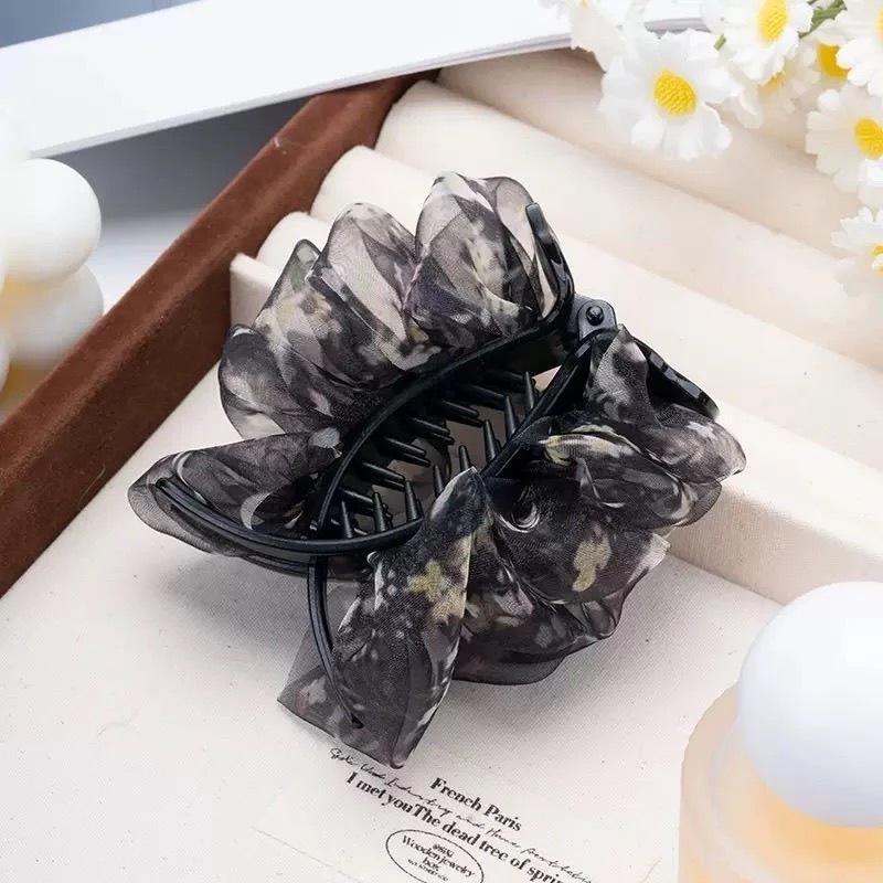 1pc High End Printed Chiffon Wrinkling Clip, Large New Year's Hair Clip, Back of the Head Hair Bun, Shark Clip Hair Accessory