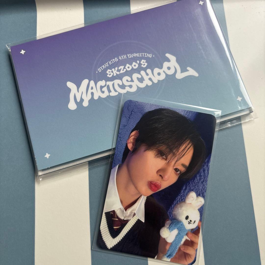 

[USED] Straykids Acrylic Stand Magic School Reno